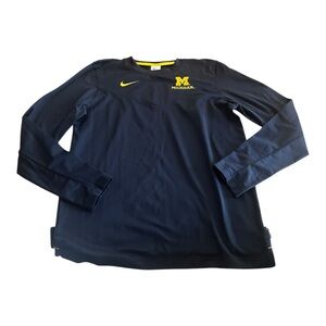 Nike Michigan long sleeve Dri Fit pullover